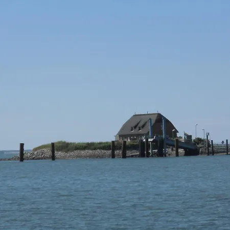 Haus-halligblick-ferienwohnung-oland Dagebüll